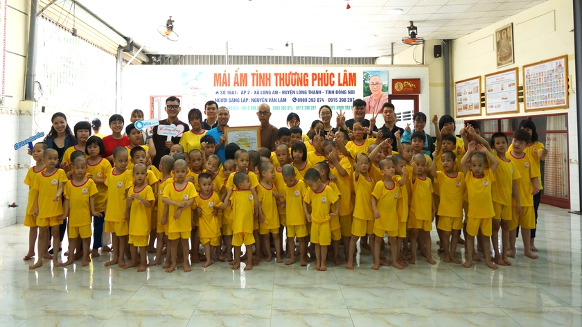 HITA đến thăm và tặng quà cho trẻ em tại mái ấm tình thương Phúc Lâm
